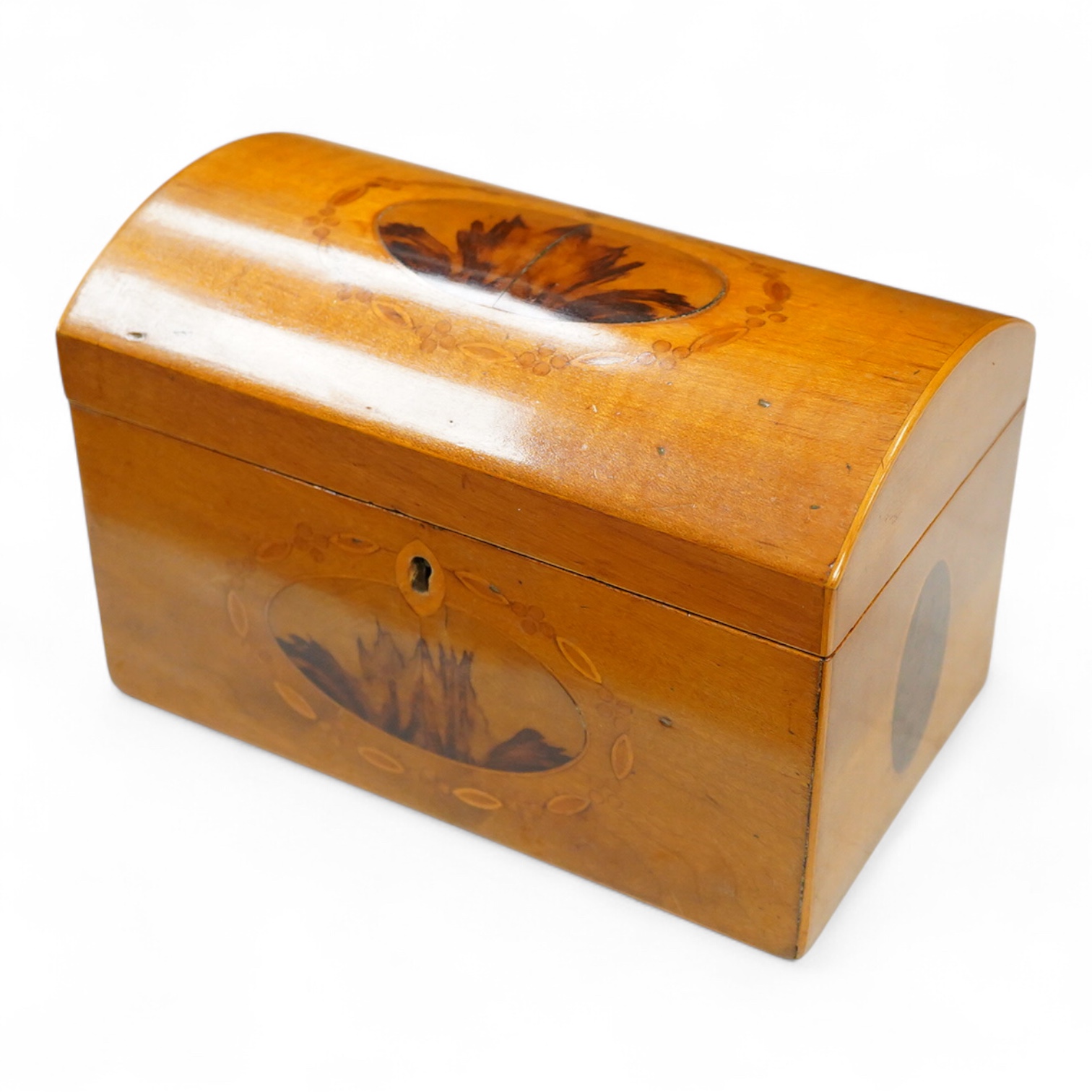 A 19th century domed sycamore and yew wood panelled jewellery box, possibly Scottish, 20cm wide